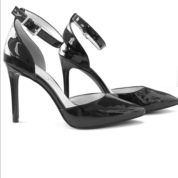 Jessica Simpson Black Patent Heels - Picture 1 of 5